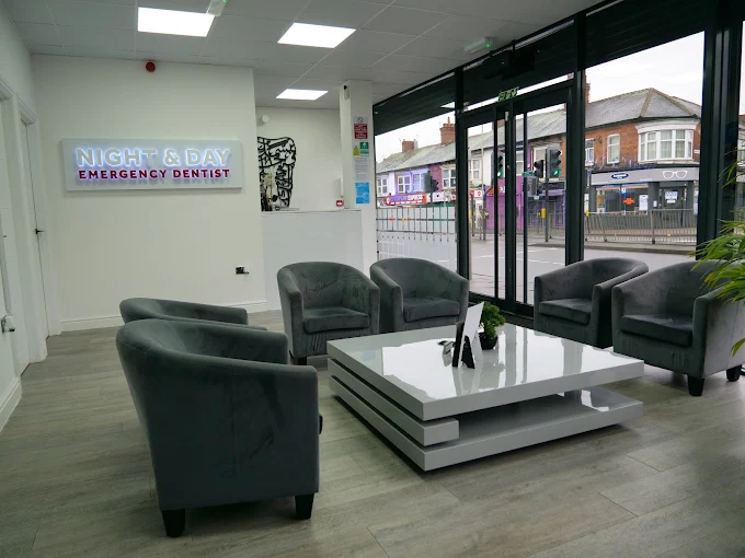 leicester waiting area